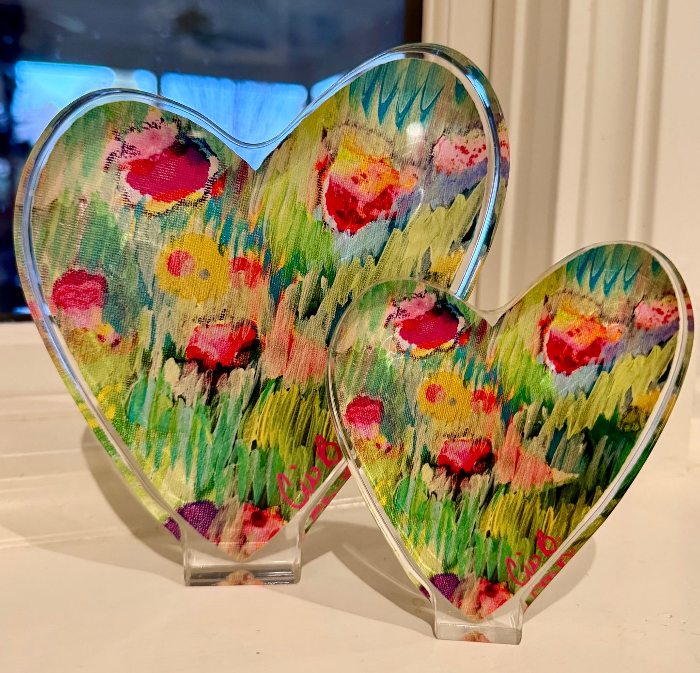 Sherbert Acrylic Heart Stand 4"